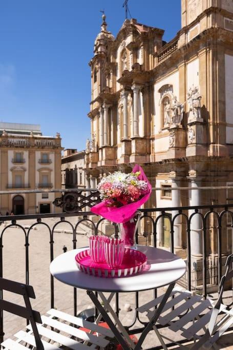 Vista San Domenico Apartment Palermo Bagian luar foto