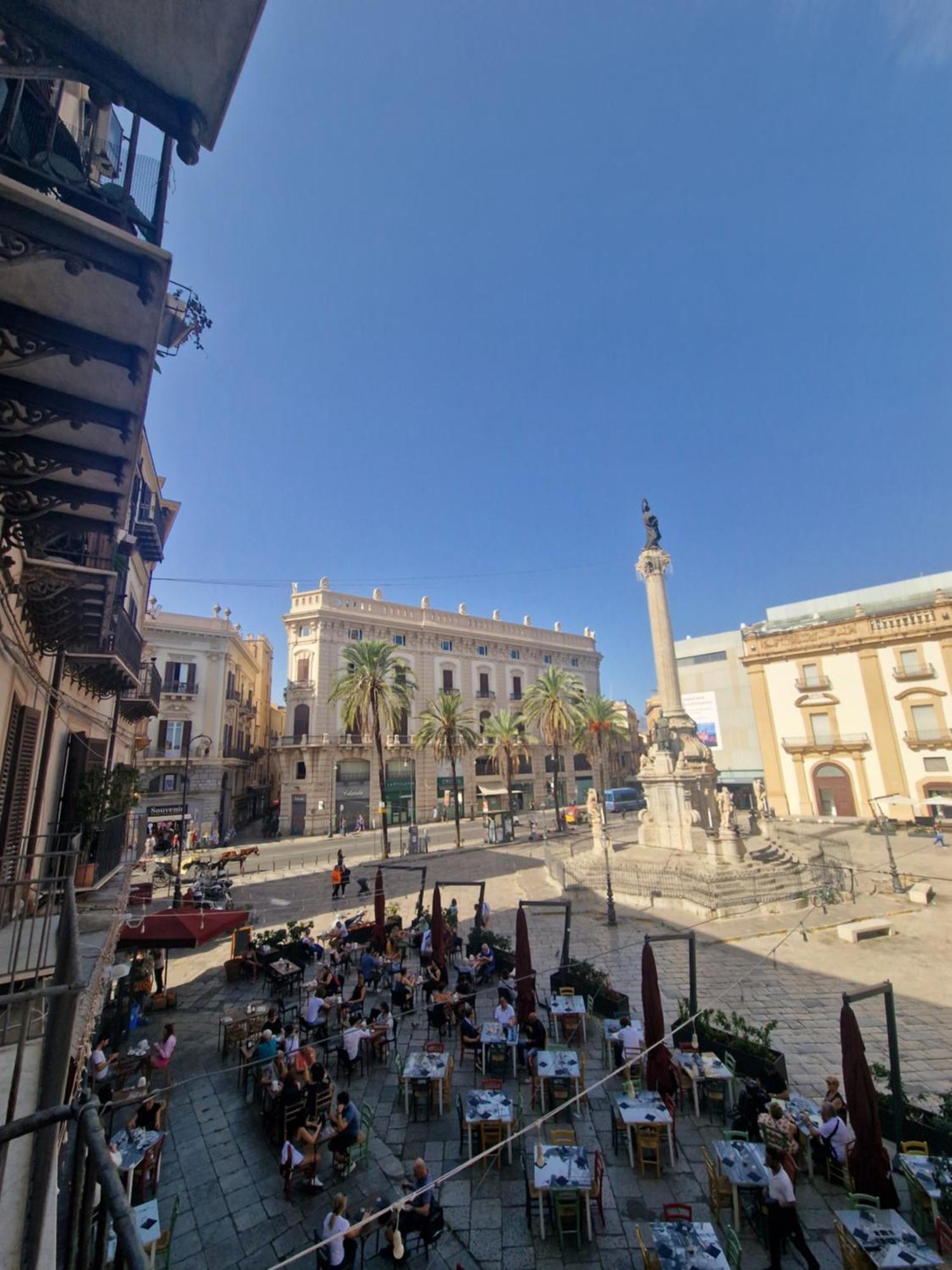 Vista San Domenico Apartment Palermo Bagian luar foto